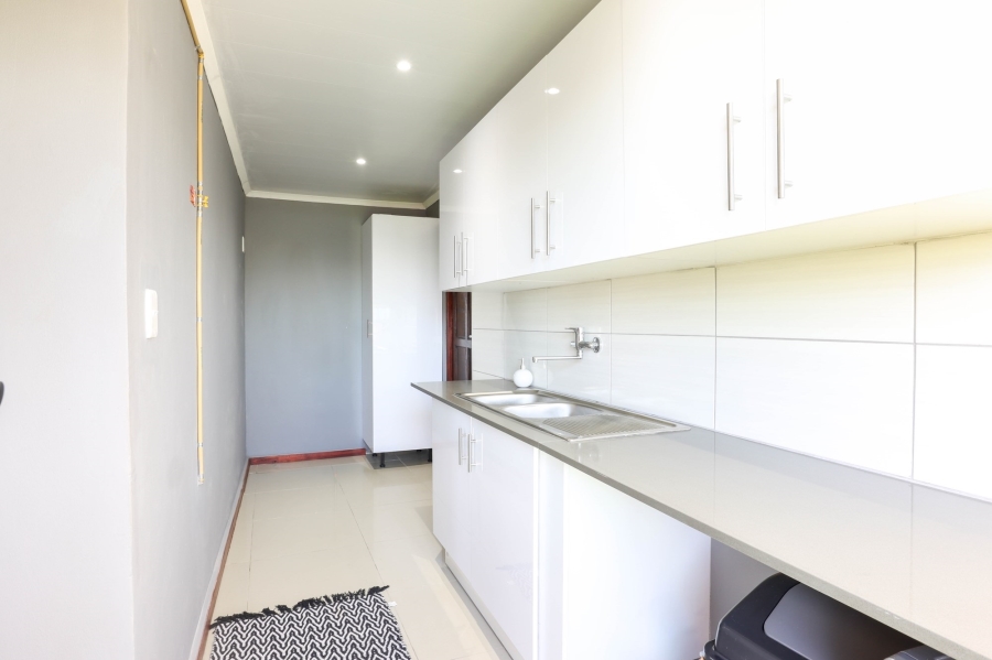 4 Bedroom Property for Sale in Darling Western Cape
